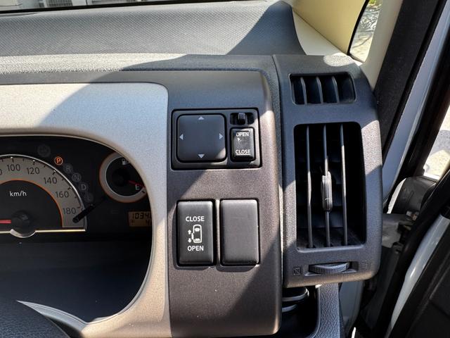 セレナ (25枚目)