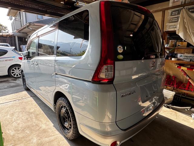 セレナ (40枚目)