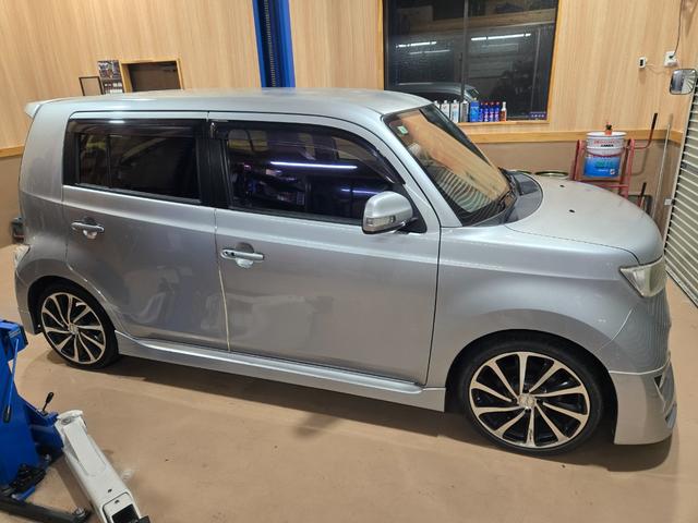 ｂＢ Ｚ　エアロ－Ｇパッケージ　キーフリー、ＴＶ、車内イルミネーション、ＥＴＣ、社外エアロ、ホイールインチアップ、Ｂｌｕｅｔｏｏｔｈ（4枚目）
