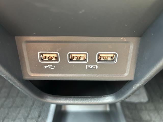 Ｎ－ＯＮＥ オリジナルスタイルプラスアーバン　デモカー　　シートヒーター　　純正ナビ　　ＥＴＣＵＳＢ　オートクルーズ　ＵＳＢ接続　リアカメラ　衝突軽減装置　Ｉ－ＳＴＯＰ　ＬＥＤライト　ＥＳＣ　フルオートエアコン　スマートキー　禁煙　ワンオーナー車（24枚目）