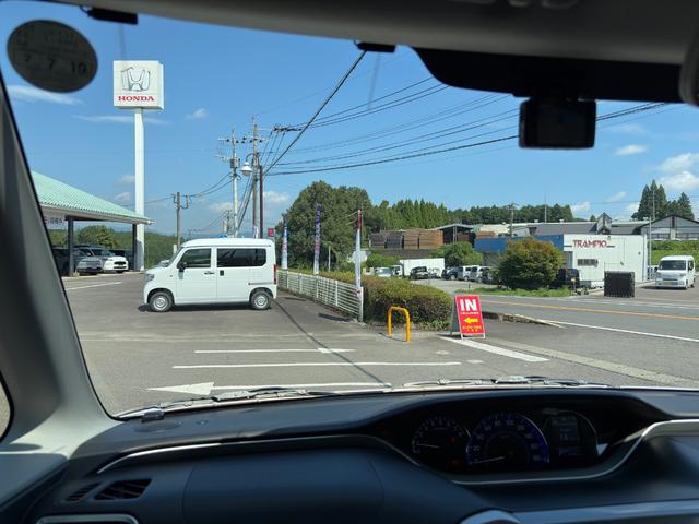 ソリオ ハイブリッドＭＸ　ＣＤＤＶＤ再生可　　横滑り防止機能　ドライブレコーダー　ＥＴＣ　運転席シートヒーター　片側電動スライドドア　ワンオーナー（22枚目）