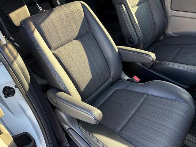 フリード Ｇ・ホンダセンシング　９インチナビ　弊社下取り車　ディーラーメンテナンス車両　ＥＴＣ　　純正ナビ　　オートエアコン　キーレス　Ｂｌｕｅｔｏｏｔｈ　　　　　追突軽減ブレーキ　車線逸脱抑制機能　リアカメラ　アルミホイール（30枚目）