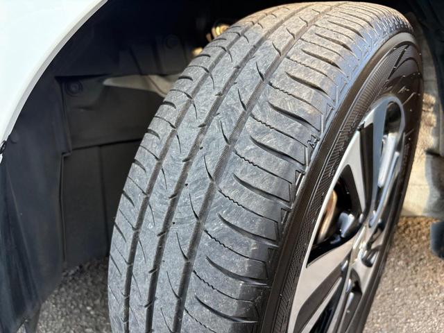 フリード Ｇ・ホンダセンシング　９インチナビ　弊社下取り車　ディーラーメンテナンス車両　ＥＴＣ　　純正ナビ　　オートエアコン　キーレス　Ｂｌｕｅｔｏｏｔｈ　　　　　追突軽減ブレーキ　車線逸脱抑制機能　リアカメラ　アルミホイール（42枚目）