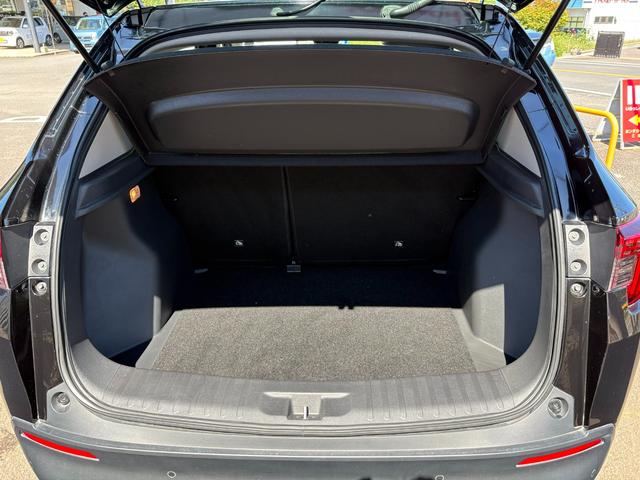 ＷＲ－Ｖ Ｚブラックスタイル　デモカー　Ｒカメラ　ＬＥＤヘッドランプ　盗難防止　衝突被害軽減　　ＵＳＢ　Ｂｌｕｅｔｏｏｔｈ　ＨＤＭＩ　ＡｐｐｌｅＣａｒＰｌａｙ　ＡｎｄｒｏｉｄＡｕｔｏ　ＥＴＣ　フロントフォグ　レーンキープアアシスト（33枚目）