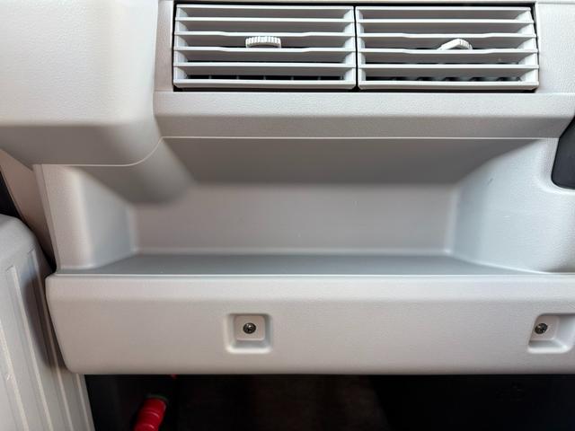 Ｎ－ＶＡＮ ｅ： ｅ：Ｌ４　デモカー　電気自動車　ＥＴＣ　急速充電ポート付き　８インチナビ　ＴＶＢｌｕｅｔｏｏｔｈ　追突軽減ブレーキ　車線逸脱抑制機能　リアカメラ　オートエアコン　キーレス　シートヒーター　Ｂカメラ（24枚目）