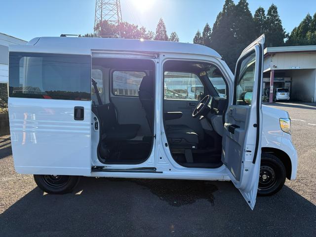 Ｎ－ＶＡＮ ｅ： ｅ：Ｌ４　デモカー　電気自動車　ＥＴＣ　急速充電ポート付き　８インチナビ　ＴＶＢｌｕｅｔｏｏｔｈ　追突軽減ブレーキ　車線逸脱抑制機能　リアカメラ　オートエアコン　キーレス　シートヒーター　Ｂカメラ（29枚目）