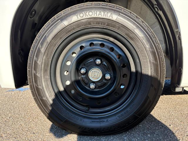 Ｎ－ＶＡＮ ｅ： ｅ：Ｌ４　デモカー　電気自動車　ＥＴＣ　急速充電ポート付き　８インチナビ　ＴＶＢｌｕｅｔｏｏｔｈ　追突軽減ブレーキ　車線逸脱抑制機能　リアカメラ　オートエアコン　キーレス　シートヒーター　Ｂカメラ（42枚目）
