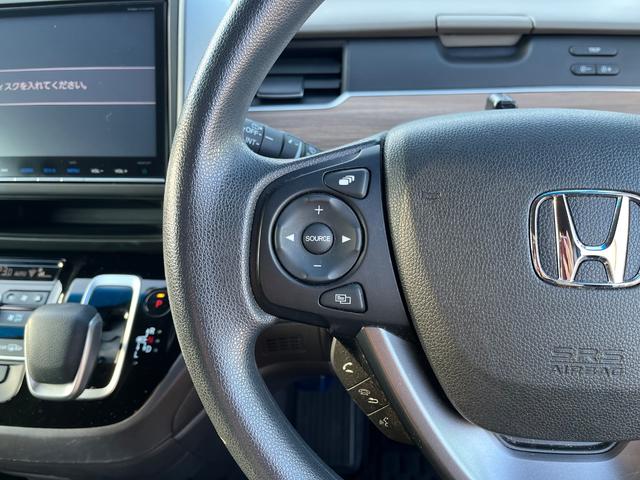 フリードハイブリッド ハイブリッド・Ｇホンダセンシング　ＬＥＤヘッドライト　弊社下取り車　ディーラーメン車両　ＥＴＣ　前後ドラレコ　純正ナビ　ＣＤ／ＤＶＤ再生可　ＴＶ　オートエアコン　Ｂｌｕｅｔｏｏｔｈ　追突軽減ブレーキ　車線逸脱抑制機能　リアカメラ（15枚目）