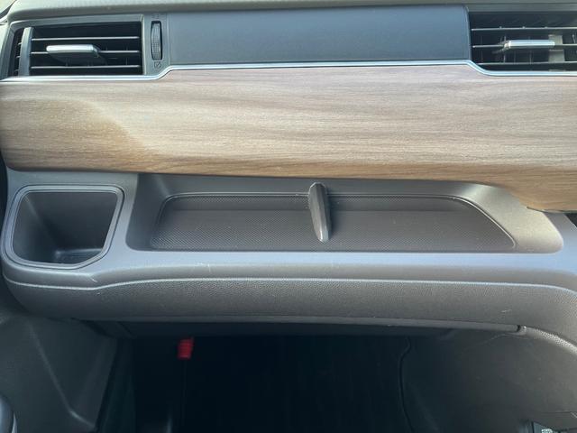 フリードハイブリッド ハイブリッド・Ｇホンダセンシング　ＬＥＤヘッドライト　弊社下取り車　ディーラーメン車両　ＥＴＣ　前後ドラレコ　純正ナビ　ＣＤ／ＤＶＤ再生可　ＴＶ　オートエアコン　Ｂｌｕｅｔｏｏｔｈ　追突軽減ブレーキ　車線逸脱抑制機能　リアカメラ（25枚目）