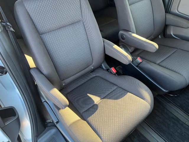 フリードハイブリッド ハイブリッド・Ｇホンダセンシング　ＬＥＤヘッドライト　弊社下取り車　ディーラーメン車両　ＥＴＣ　前後ドラレコ　純正ナビ　ＣＤ／ＤＶＤ再生可　ＴＶ　オートエアコン　Ｂｌｕｅｔｏｏｔｈ　追突軽減ブレーキ　車線逸脱抑制機能　リアカメラ（32枚目）