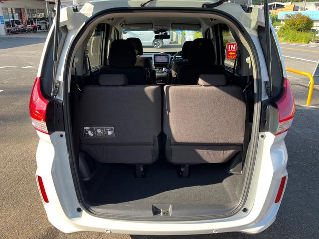 フリードハイブリッド ハイブリッド・Ｇホンダセンシング　ＬＥＤヘッドライト　弊社下取り車　ディーラーメン車両　ＥＴＣ　前後ドラレコ　純正ナビ　ＣＤ／ＤＶＤ再生可　ＴＶ　オートエアコン　Ｂｌｕｅｔｏｏｔｈ　追突軽減ブレーキ　車線逸脱抑制機能　リアカメラ（36枚目）