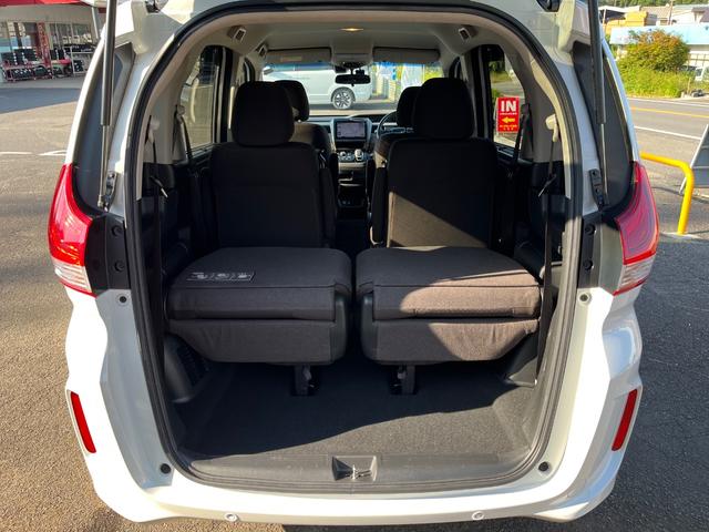 フリードハイブリッド ハイブリッド・Ｇホンダセンシング　ＬＥＤヘッドライト　弊社下取り車　ディーラーメン車両　ＥＴＣ　前後ドラレコ　純正ナビ　ＣＤ／ＤＶＤ再生可　ＴＶ　オートエアコン　Ｂｌｕｅｔｏｏｔｈ　追突軽減ブレーキ　車線逸脱抑制機能　リアカメラ（37枚目）