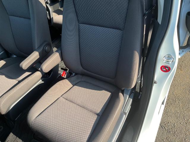 フリードハイブリッド ハイブリッド・Ｇホンダセンシング　ＬＥＤヘッドライト　弊社下取り車　ディーラーメン車両　ＥＴＣ　前後ドラレコ　純正ナビ　ＣＤ／ＤＶＤ再生可　ＴＶ　オートエアコン　Ｂｌｕｅｔｏｏｔｈ　追突軽減ブレーキ　車線逸脱抑制機能　リアカメラ（42枚目）