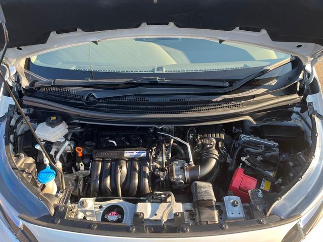 フリードハイブリッド ハイブリッド・Ｇホンダセンシング　ＬＥＤヘッドライト　弊社下取り車　ディーラーメン車両　ＥＴＣ　前後ドラレコ　純正ナビ　ＣＤ／ＤＶＤ再生可　ＴＶ　オートエアコン　Ｂｌｕｅｔｏｏｔｈ　追突軽減ブレーキ　車線逸脱抑制機能　リアカメラ（49枚目）