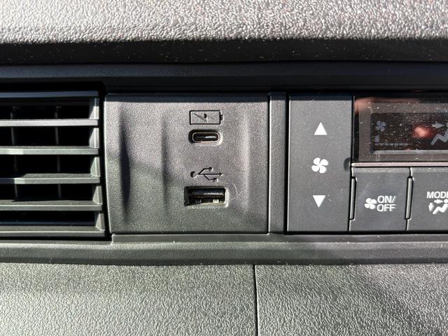 N-BOXカスタム ベースグレード ETC 純正ディスプレイオーディオ AppleCarPlay AndroidAuto Bluetooth USB キーレス クルーズコントロール Rカメラ LEDヘッドライト 衝突被害軽減システム(19枚目)