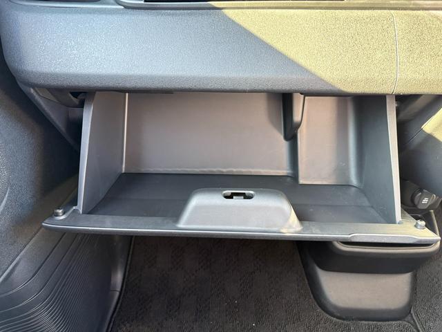 N-BOXカスタム ベースグレード ETC 純正ディスプレイオーディオ AppleCarPlay AndroidAuto Bluetooth USB キーレス クルーズコントロール Rカメラ LEDヘッドライト 衝突被害軽減システム(26枚目)