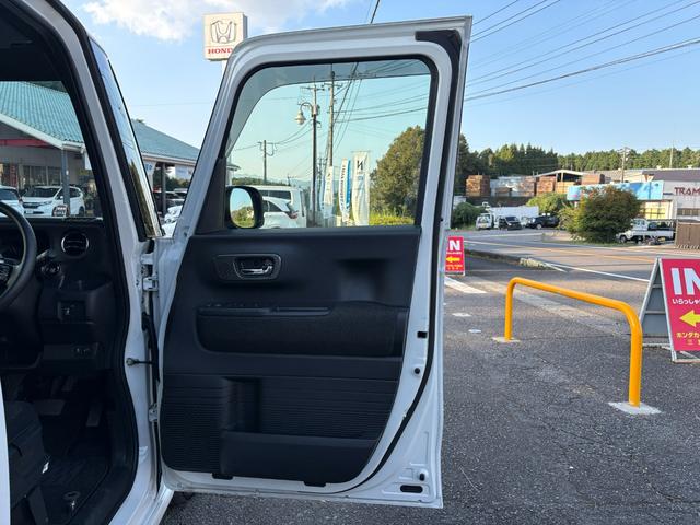 N-BOXカスタム ベースグレード ETC 純正ディスプレイオーディオ AppleCarPlay AndroidAuto Bluetooth USB キーレス クルーズコントロール Rカメラ LEDヘッドライト 衝突被害軽減システム(27枚目)
