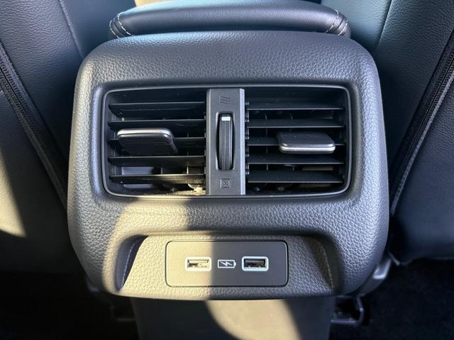 ������́A���A�x���`���[�V�����ɂȂ�܂��I��Ȃɂ��G�A�R���̕����͂��̂ŁA���K�ɂ��߂������������܂��I��ȗp�t�r�a�`���[�W���[��������Ă��܂��̂ŁA�[�d���o���܂��I