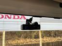 ハイブリッド・Ｇホンダセンシング　ＬＥＤヘッドライト　弊社下取り車　ディーラーメン車両　ＥＴＣ　前後ドラレコ　純正ナビ　ＣＤ／ＤＶＤ再生可　ＴＶ　オートエアコン　Ｂｌｕｅｔｏｏｔｈ　追突軽減ブレーキ　車線逸脱抑制機能　リアカメラ（27枚目）