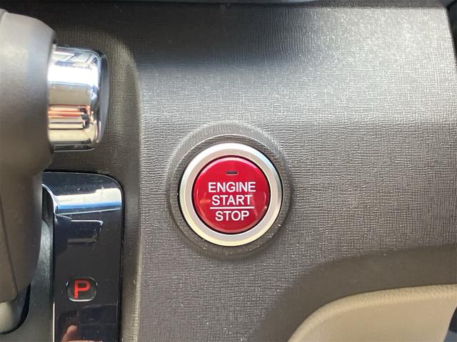 Ｎ－ＯＮＥ Ｇ・Ｌパッケージ　ＨＩＤヘッドライト　１４インチＡＷ　ナビ地デジＴＶ　バックカメラ　Ｂｌｕｅｔｏｏｔｈ　スマートキー　ＥＴＣ　プッシュスターター　電動格納ドアミラー　オートライト　オートエアコン　ベンチシート（12枚目）