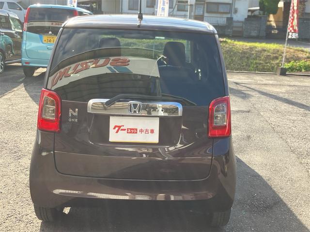 Ｎ－ＯＮＥ Ｇ・Ｌパッケージ　ＨＩＤヘッドライト　１４インチＡＷ　ナビ地デジＴＶ　バックカメラ　Ｂｌｕｅｔｏｏｔｈ　スマートキー　ＥＴＣ　プッシュスターター　電動格納ドアミラー　オートライト　オートエアコン　ベンチシート（41枚目）