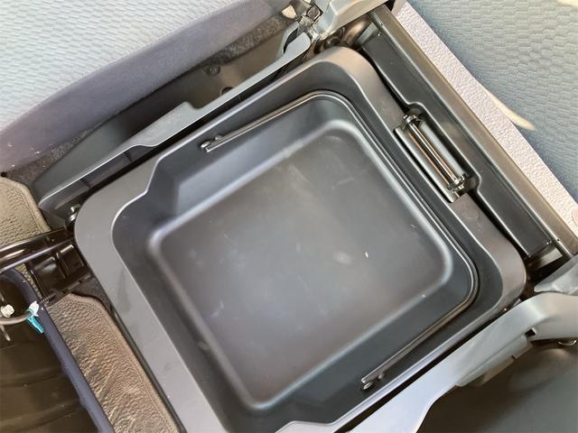 スペーシア Ｘリミテッド　両側電動スライドドア　ナビ地デジＴＶ　バックカメラ　Ｂｌｕｅｔｏｏｔｈ　スマートキー　ＥＴＣ　プッシュスターター　ＨＩＤヘッドライト　衝突軽減ブレーキ　アイドリングストップ　横滑り防止装置　１４ＡＷ（24枚目）