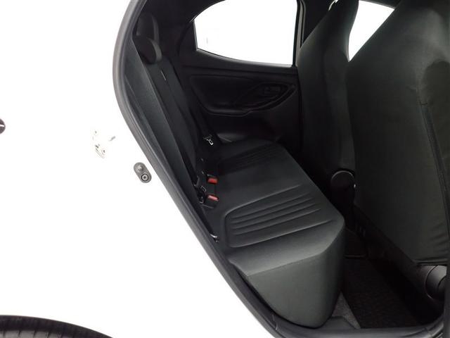 ヤリス Ｇ　バックカメラ　衝突被害軽減システム　ＬＥＤヘッドランプ　記録簿（13枚目）