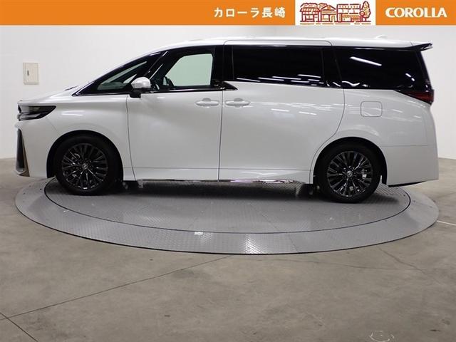 ヴェルファイア Ｚ　プレミア　革シート　サンルーフ　４ＷＤ　フルセグ　メモリーナビ　後席モニター　バックカメラ　衝突被害軽減システム　ＥＴＣ　ドラレコ　両側電動スライド　ＬＥＤヘッドランプ　乗車定員７人　３列シート（4枚目）