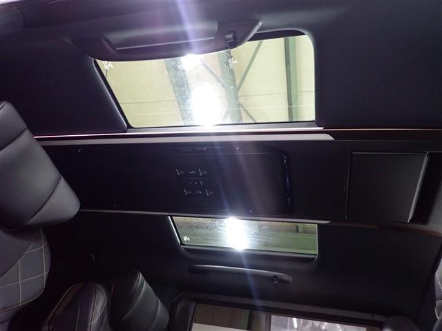 ヴェルファイア Ｚ　プレミア　革シート　サンルーフ　４ＷＤ　フルセグ　メモリーナビ　後席モニター　バックカメラ　衝突被害軽減システム　ＥＴＣ　ドラレコ　両側電動スライド　ＬＥＤヘッドランプ　乗車定員７人　３列シート（32枚目）