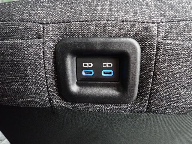 シエンタ ハイブリッドZ バックカメラ 衝突被害軽減システム ETC ドラレコ 両側電動スライド LEDヘッドランプ ウオークスルー 乗車定員7人 3列シート 記録簿(31枚目)