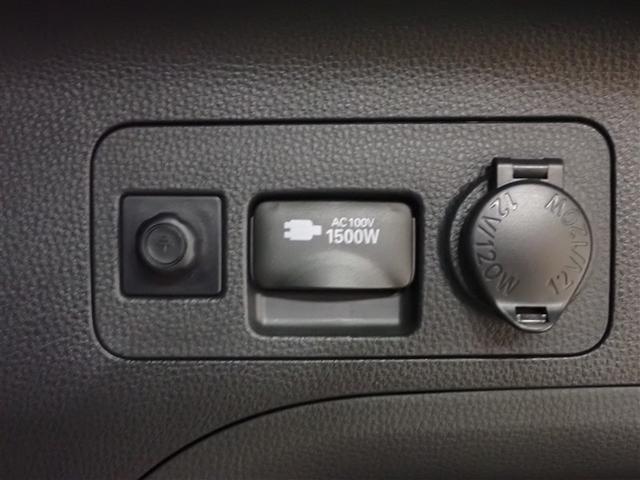 RAV4 ハイブリッドG 4WD フルセグ メモリーナビ DVD再生 バックカメラ 衝突被害軽減システム ETC ドラレコ LEDヘッドランプ 記録簿(32枚目)