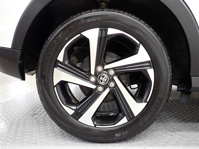 �������h���X�A�b�v���Ă���鏃���A���~�z�C�[��