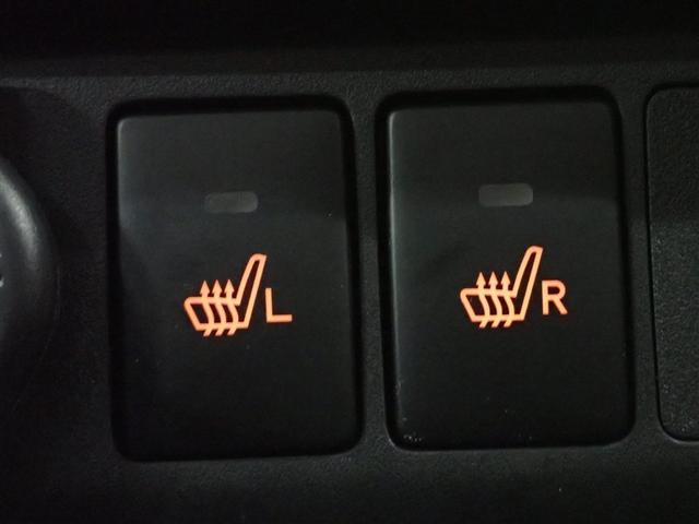 トール カスタムG フルセグ メモリーナビ DVD再生 バックカメラ 衝突被害軽減システム 両側電動スライド LEDヘッドランプ 記録簿 アイドリングストップ(32枚目)