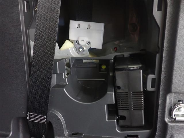 シエンタ ハイブリッドＺ　フルセグ　メモリーナビ　ミュージックプレイヤー接続可　バックカメラ　衝突被害軽減システム　ＥＴＣ　ドラレコ　両側電動スライド　ＬＥＤヘッドランプ　ウオークスルー　乗車定員７人　３列シート　記録簿（9枚目）