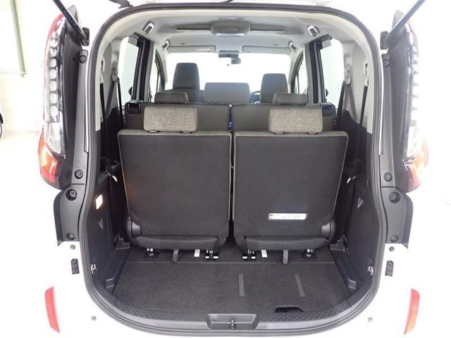 シエンタ ハイブリッドＺ　フルセグ　メモリーナビ　ミュージックプレイヤー接続可　バックカメラ　衝突被害軽減システム　ＥＴＣ　ドラレコ　両側電動スライド　ＬＥＤヘッドランプ　ウオークスルー　乗車定員７人　３列シート　記録簿（13枚目）