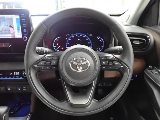 ヤリスクロス ハイブリッドＺ　フルセグ　メモリーナビ　バックカメラ　衝突被害軽減システム　ＥＴＣ　ＬＥＤヘッドランプ　記録簿（26枚目）