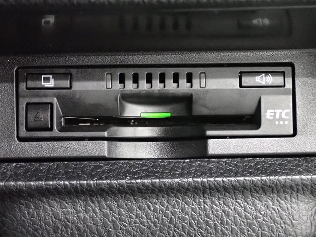 ノア ハイブリッドSi ダブルバイビー フルセグ メモリーナビ DVD再生 後席モニター バックカメラ 衝突被害軽減システム ETC ドラレコ 両側電動スライド LEDヘッドランプ 乗車定員7人 3列シート 記録簿(37枚目)