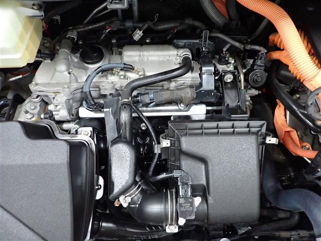 ノア ハイブリッドＸ　フルセグ　メモリーナビ　ＤＶＤ再生　バックカメラ　ＥＴＣ　両側電動スライド　ＬＥＤヘッドランプ　乗車定員７人　３列シート　記録簿（5枚目）