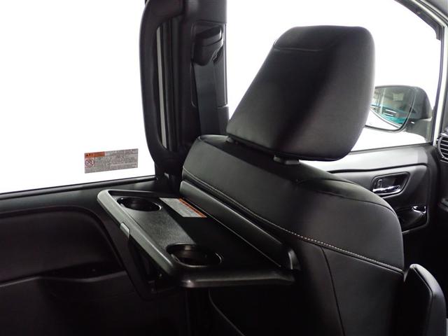 ノア Ｓｉ　ダブルバイビー　フルセグ　メモリーナビ　ＤＶＤ再生　後席モニター　バックカメラ　衝突被害軽減システム　ＥＴＣ　両側電動スライド　ＬＥＤヘッドランプ　ウオークスルー　乗車定員７人　３列シート　記録簿（17枚目）