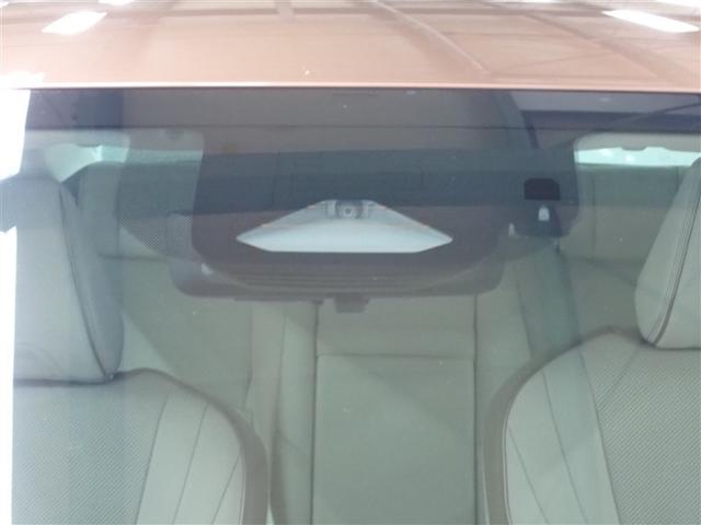 クラウンクロスオーバー Ｇアドバンスド・レザーパッケージ　革シート　４ＷＤ　フルセグ　バックカメラ　衝突被害軽減システム　ＥＴＣ　ドラレコ　ＬＥＤヘッドランプ　記録簿（11枚目）