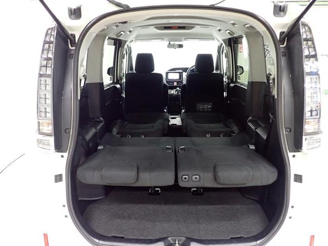 ヴォクシー ハイブリッドＶ　フルセグ　メモリーナビ　ＤＶＤ再生　バックカメラ　ＥＴＣ　両側電動スライド　ＬＥＤヘッドランプ　乗車定員７人　３列シート　記録簿（14枚目）