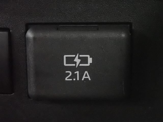 ライズ Ｚ　フルセグ　メモリーナビ　ＤＶＤ再生　バックカメラ　衝突被害軽減システム　ＥＴＣ　ＬＥＤヘッドランプ　記録簿　アイドリングストップ（32枚目）