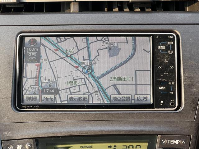 プリウス Ｇ　ハイブリッドカー　アイドリングストップ　ナビ　ワンセグＴＶ　ＣＤ　　クルーズコントロール　スマートキー　フォグライト　衝突安全ボディ　盗難防止システム　ＥＴＣ　電動格納ミラー　プッシュスタートボタン（40枚目）