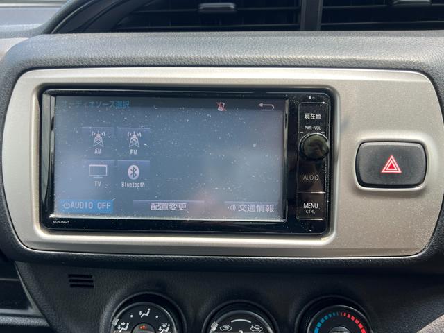 ヴィッツ Ｆ（4枚目）