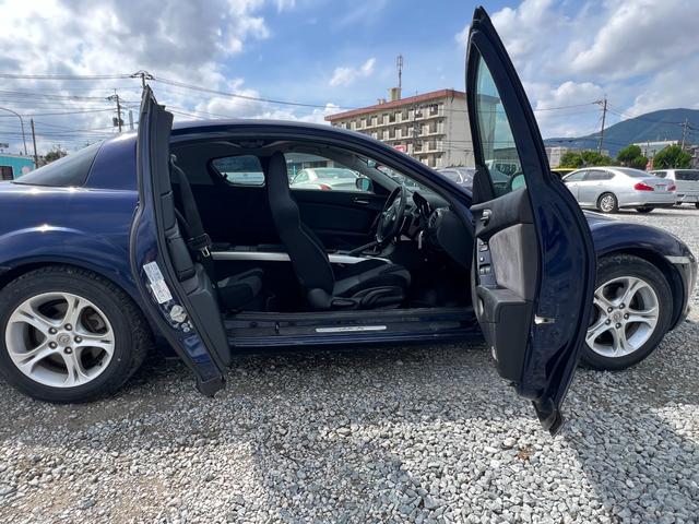 ＲＸ－８ ベースグレード　ナビ　ディスチャージヘッドライト　オートマチックトランスミッション　　　　盗難防止装置（67枚目）