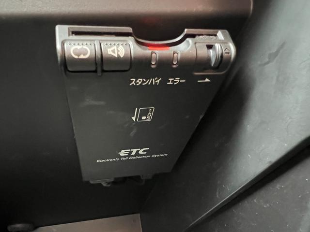 ノート Ｘ　ＤＩＧ－Ｓ　スーパーチャージャー　アイドリングストップ　ナビ　地デジＴＶ　バックカメラ　ＣＤ　ＤＶＤ再生　Ｂｌｕｅｔｏｏｔｈ接続　スマートキー　プッシュスタートボタン　ＥＴＣ　オートエアコン　電動格納ミラー（40枚目）