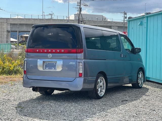 エルグランド ハイウェイスター 左側パワースライドドア TV視聴 社外アルミホイール スマートキー ディスチャージヘッドライト ETC(10枚目)