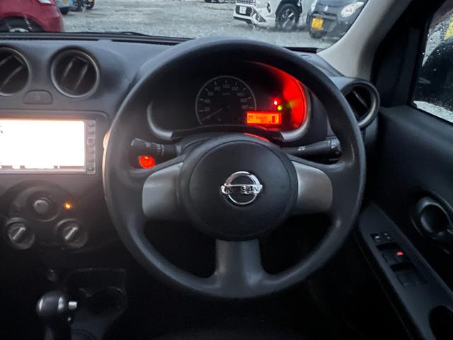 マーチ １２Ｘ　アイドリングストップ　スマートキー　プッシュスタートボタン　ナビ　ＴＶ　電動格納ミラー（27枚目）