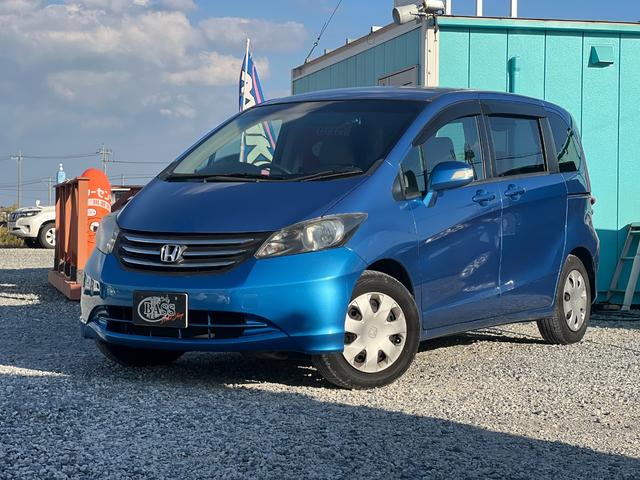 フリード G ジャストセレクション 左側パワースライドドア ナビ ETC ディスチャージヘッドライト キーレスキー(7枚目)