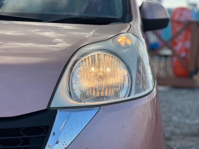 �y�w�b�h���C�g���x���C�U�[���ځz�w�b�h���C�g���x���C�U�[�𑕔����Ă���܂��B������̂��Ԃ̓w�b�h���C�g�̌������������i�K�Œ����\�ƂȂ��Ă���܂��B